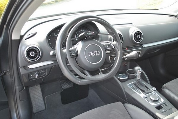 Adaptation du volant d'une Audi A3