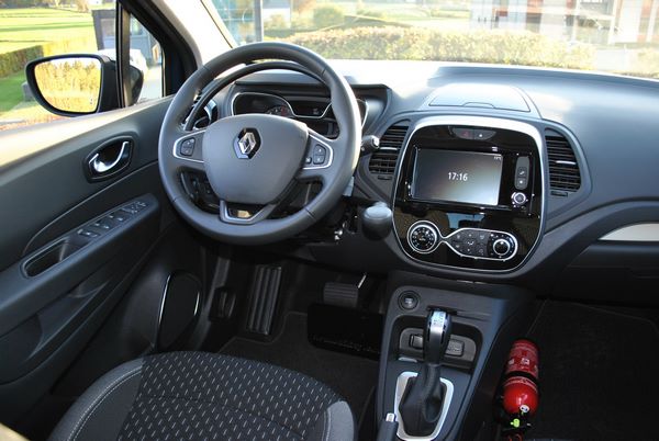 Intérieur d'une Renault Captur adaptée