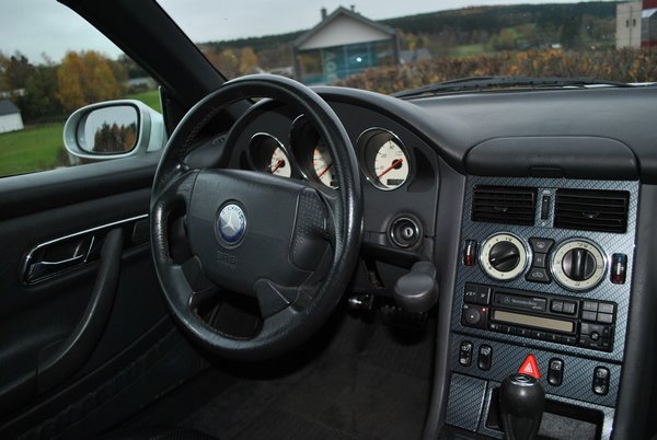 Ajout d'un joystick au volant d'une Mercedes