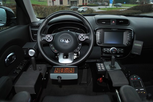 Adaptation de l'intérieur d'un véhicule Kia Soul eMotion