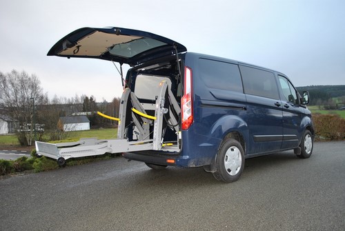 Adaptation pour l'accès à l'arrière du Ford Transit Custom