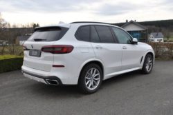 Adaptation d'une BMW X5