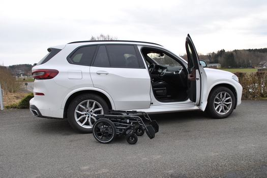 Sortie du véhicule adaptée BMW X5