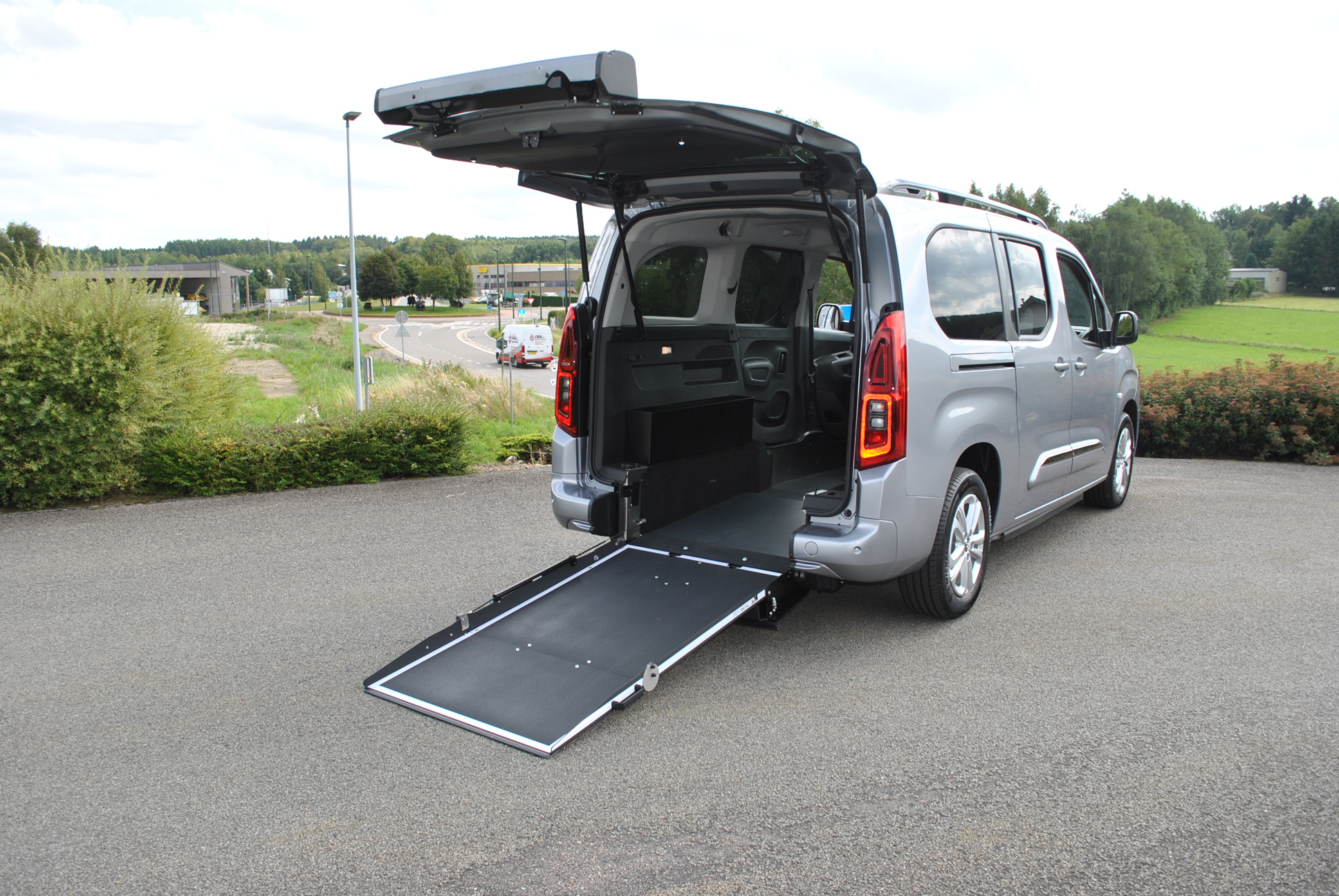 Ouvre-hayon électrique - Toyota ProAce XL