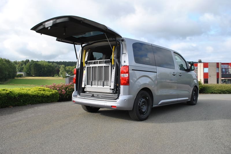 Lift électro-hydraulique - Aide au chargement de Toyota