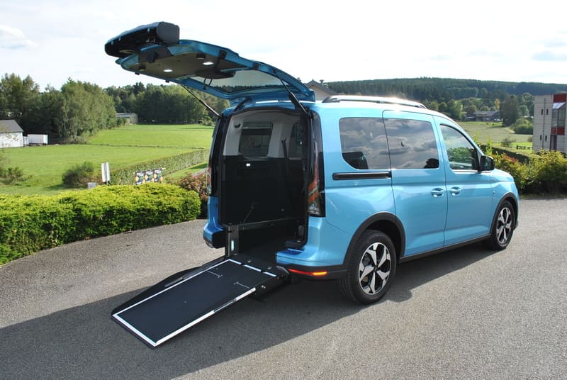 Ford Tourneo Connect - Rampe d'accès en aluminium