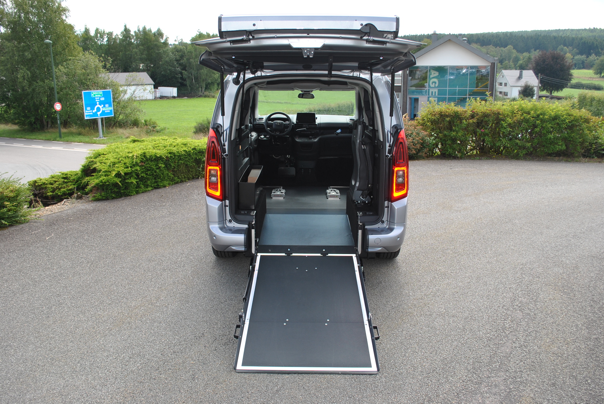 Toyota ProAce City - Adaptation rampe pliable électrique