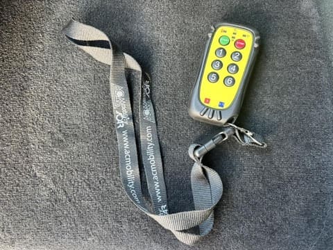 Mercedes Benz EQV - commande distance