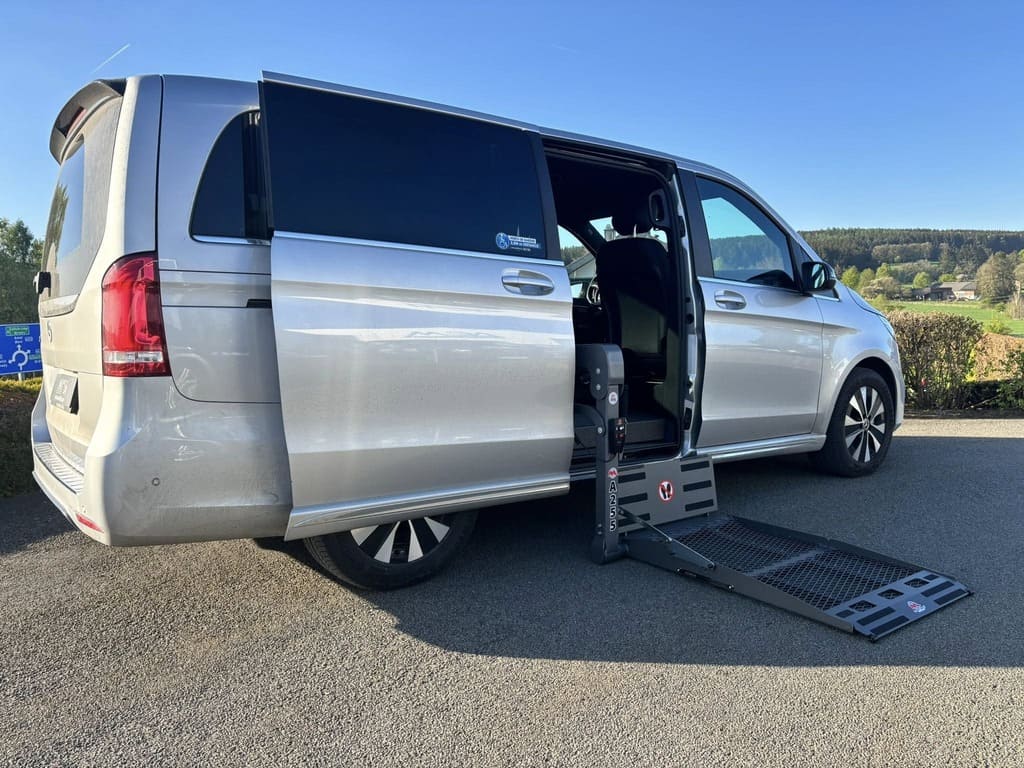 Mercedes Benz EQV - lift electro hydraulique