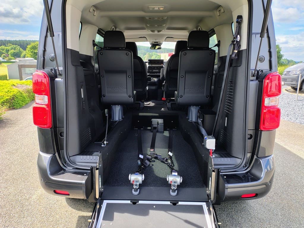 toyota belux proace verso M coffre rampe