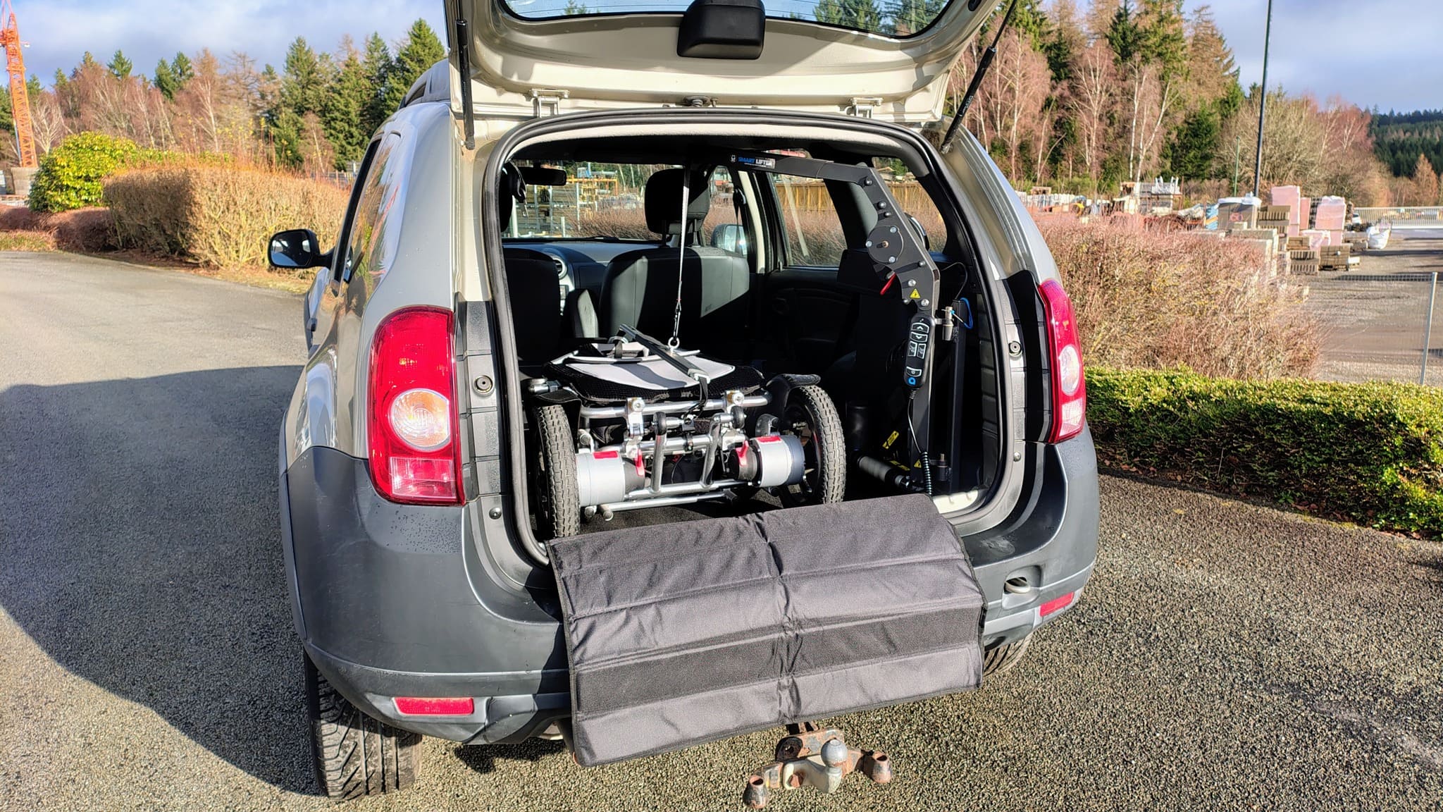 Dacia Duster - Chargement chaise roulante adaptation